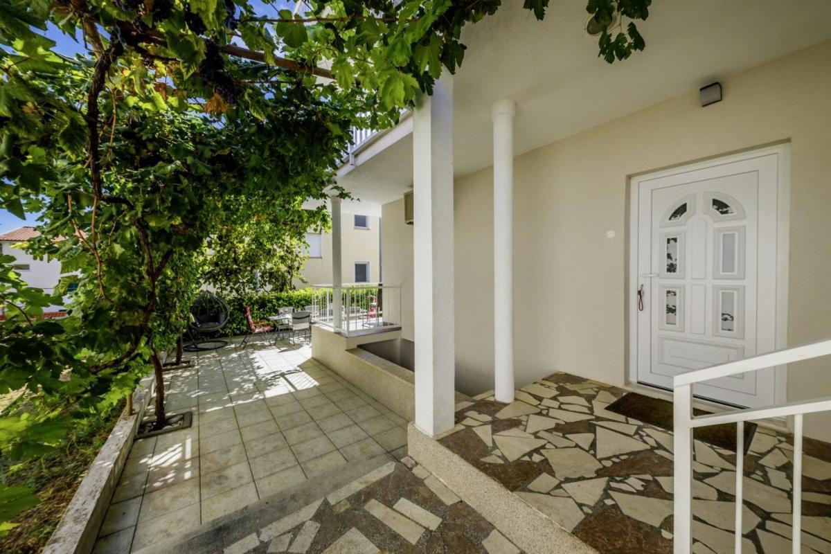 Hotel Ani in Trogir * Mittel-Dalmatien Donji Seget Exterior foto