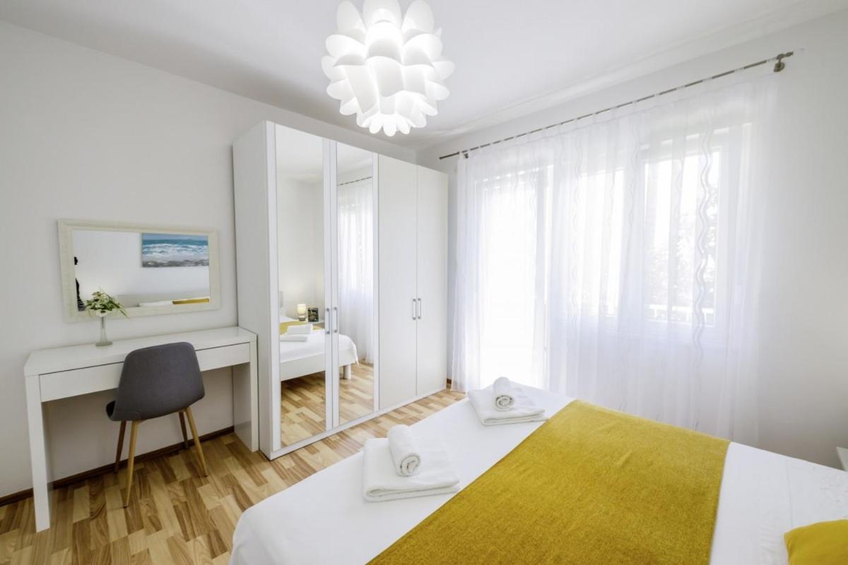 Hotel Ani in Trogir * Mittel-Dalmatien Donji Seget Exterior foto
